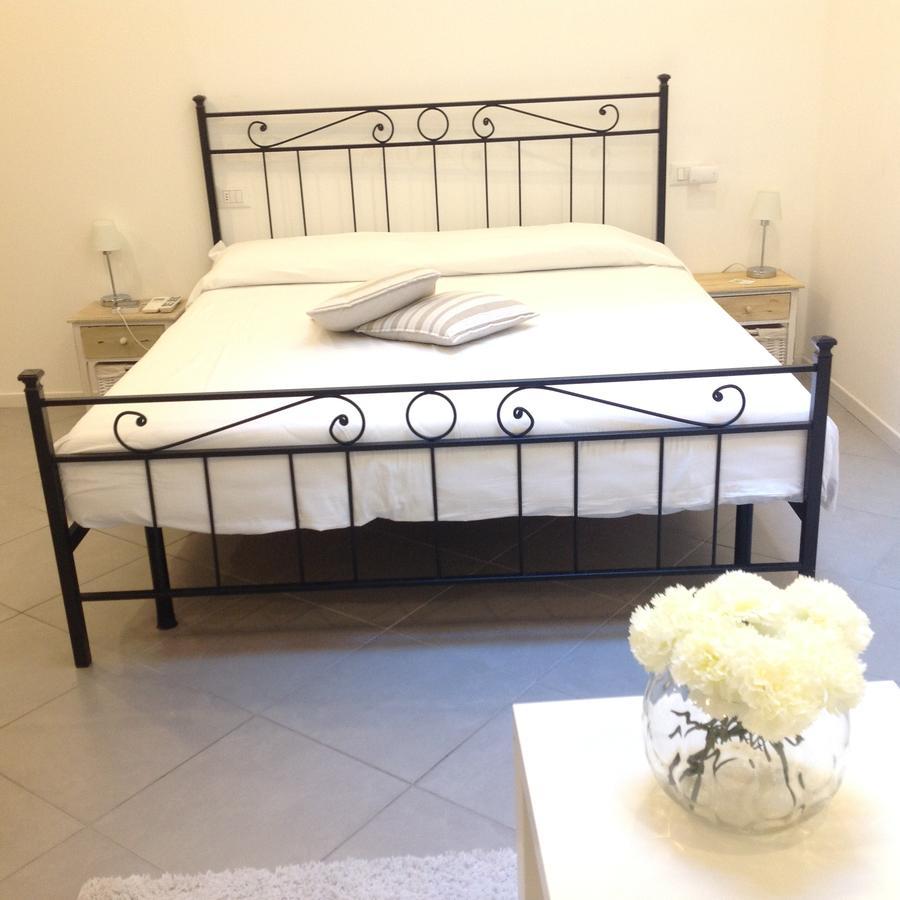 Fontana Rooms Lake Como Oda fotoğraf